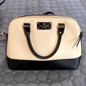 Kate spade satchel with crossbody strap